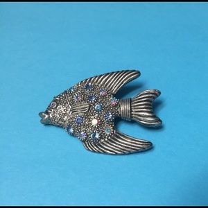 Beautiful Rhinestone Fish Brooch